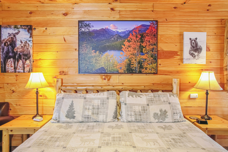 Bedroom 2, Nicky's Resort, Larimer