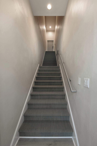 Interior 4, Light-filled Adventure Loft, Roanoke City