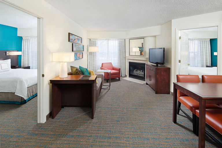 Bedroom 2, Residence Inn By Marriott O Apos Hare, Cook