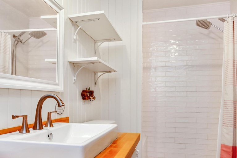 Bathroom 5, Antilles Beach Cottage 2, Gulf