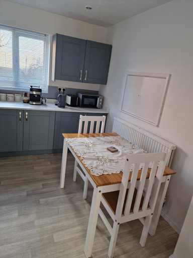 Others 2, Desirable homely retreat in macclesfield, Cheshire East
