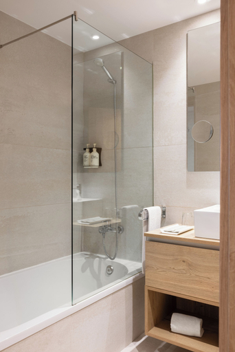 Bathroom 3, Hotel SB Corona Tortosa, Tarragona