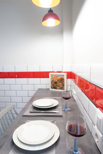 Room 4, Central Spacious Athenian Penthouse Getaway, Attica