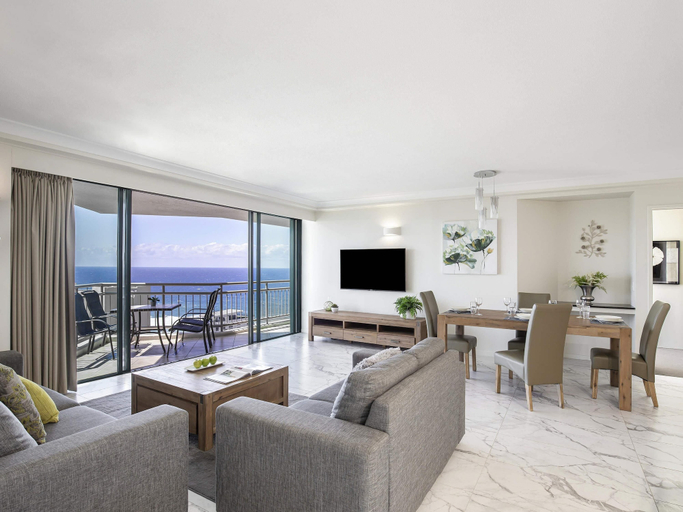 Others 4, Mantra Crown Towers Surfers Paradise, Gold Coast
