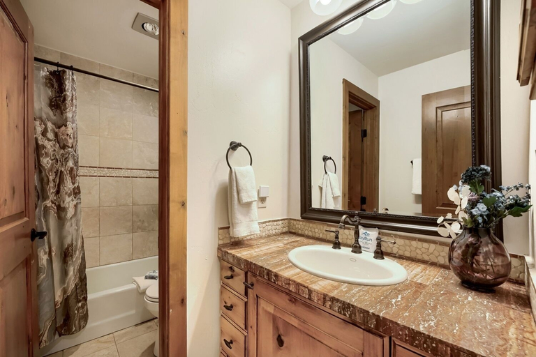 Bathroom 3, Beaver Creek West W2 3 Bedroom Condo, Eagle