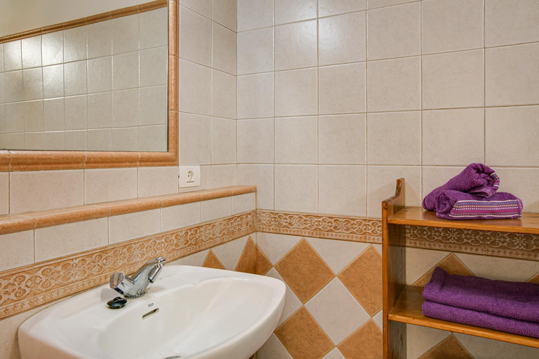 Bathroom, Holiday Cottage Santa Lucia, Las Palmas