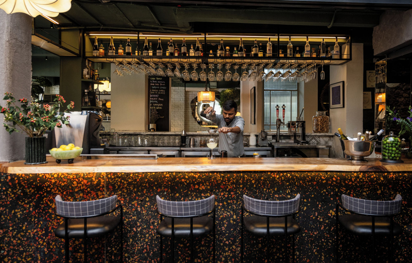 Food & Drinks 5, The Kin Hotel, Mumbai City