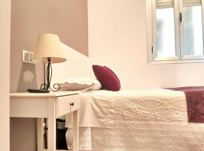 Bedroom 2, Hostal Bruna, Madrid