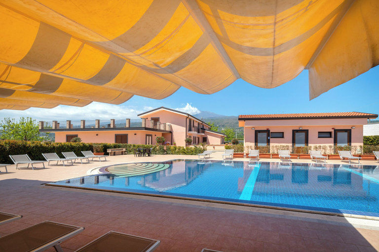 Pool 5, Tenuta Ciuri Country Resort, Catania
