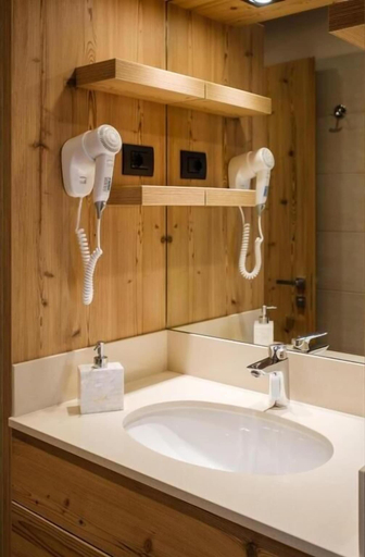 Bathroom 5, Chalet Bellavista, Sondrio