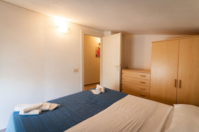 Room 5, Holidaycasa Macca - Confortevole e con Vista Mare, Latina