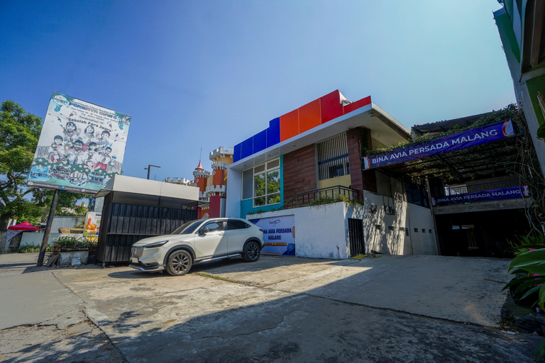 Exterior 5, HOMESTAY HAPSARI, Malang