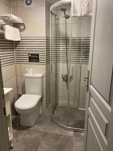 Bathroom 3, ATABAY OTEL, Bakırköy