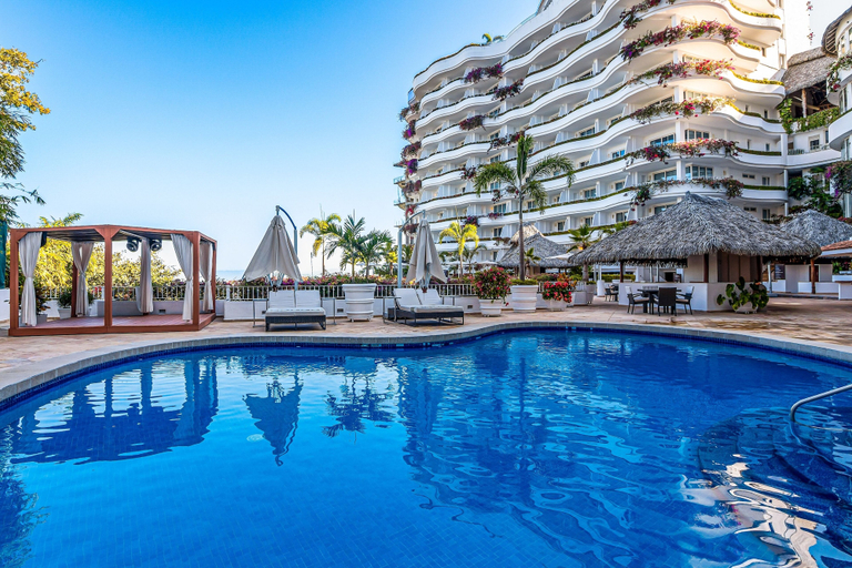 Pool 4, Relaxing Coastal Escape With Panoramic Views, Pool, hot tub & Sunny Terrace, Puerto Vallarta