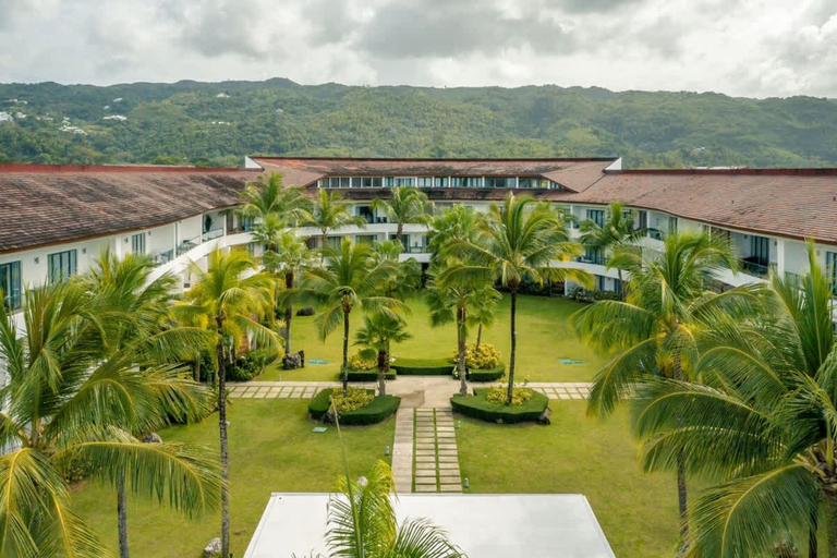Room 2, 2br Apt 5 Guests Balcony With Pool View, Las Terrenas
