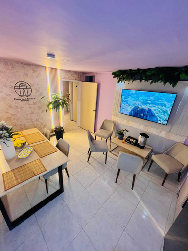 Shared lounge/TV area, Casa La Morada, Medellín