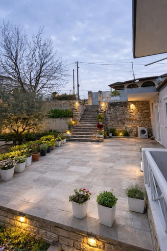 Others 4, Kreku Apartments Saranda, Delvinës