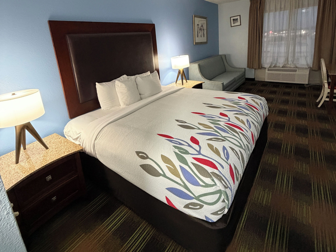 Bedroom 3, Trident Inn & Suites, New Orleans, Orleans