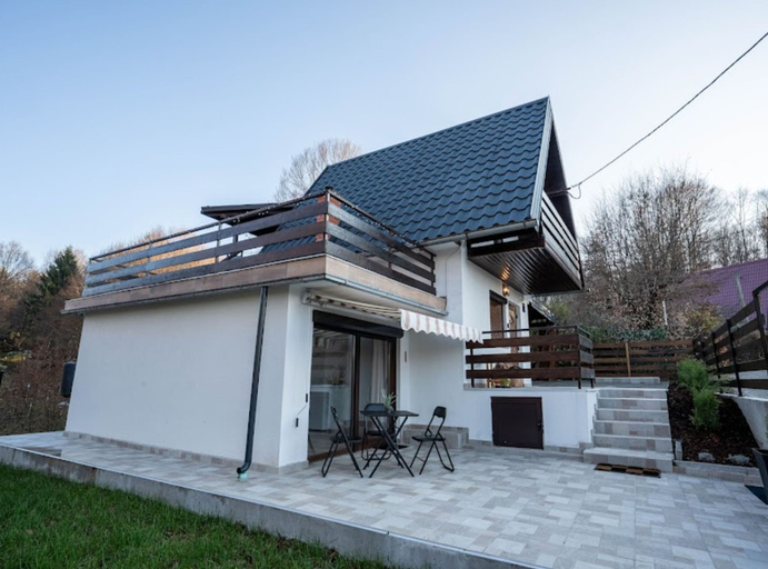 Exterior 4, Beautiful Riverside Home Laura in Jaskovo, Karlovac