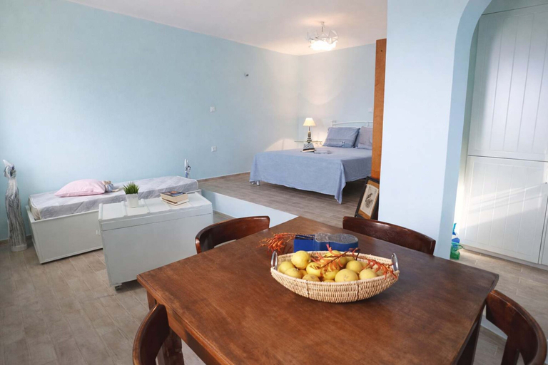 Room 4, Dreamy View in Folegandros, South Aegean