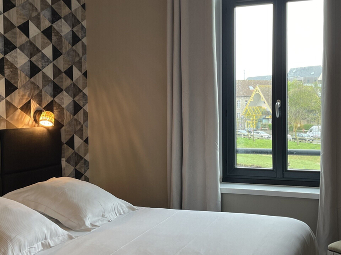 Bedroom 3, Hôtel Saint Jean, Pas-de-Calais