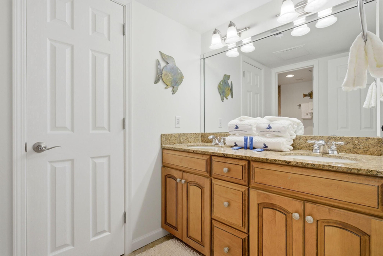Bathroom 3, Seaspray Riverside 312, Escambia