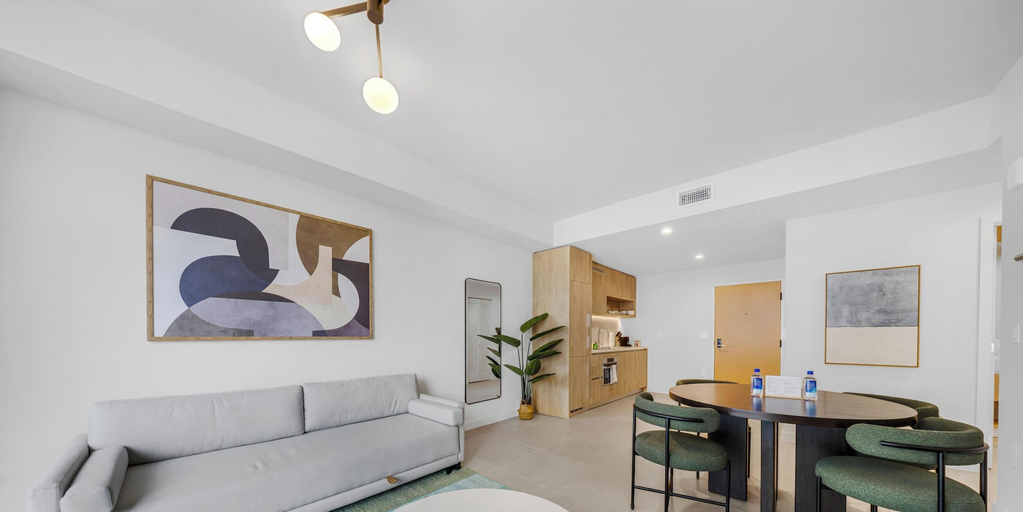 Interior 4, The Crosby Exclusive Condo - Pool & Gym, Miami-Dade