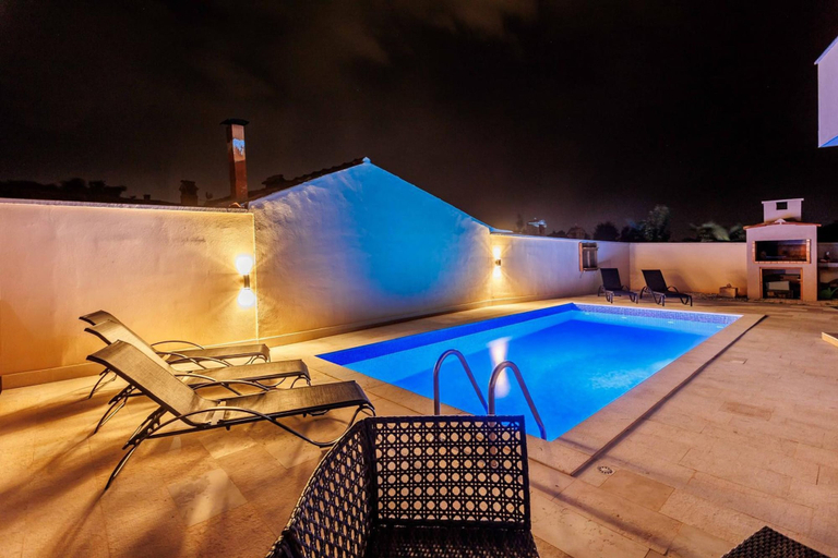 Room 5, Holiday Home Fulia With Pool, Vodnjan