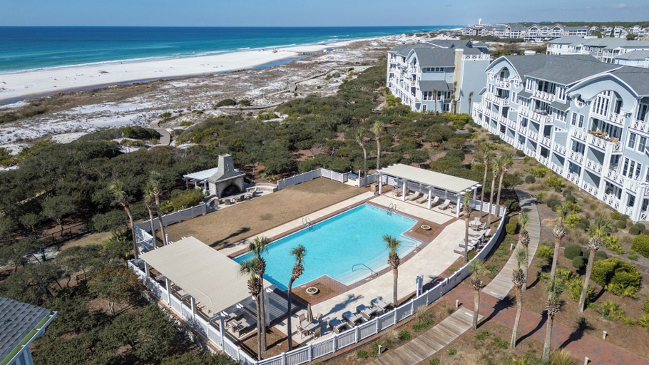 Exterior 3, Watersound 4BR w/ Heated Pool, Golf Carts & Bikes - Sleeps 12, Walton