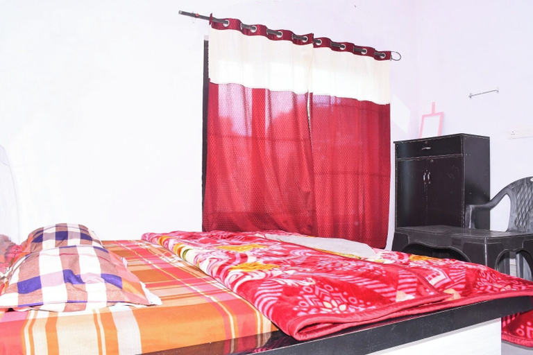 Room 2, SD Motel, Nainital