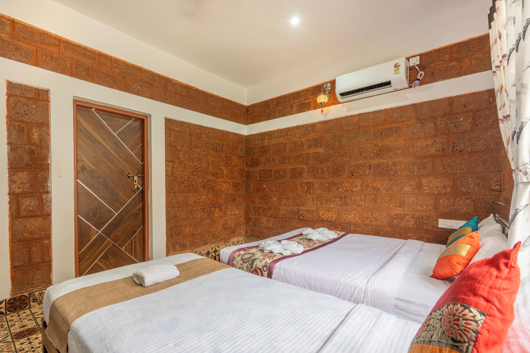 Room 3, Courtyard Banyan Rustic 2 BHK villa, Bangalore Rural