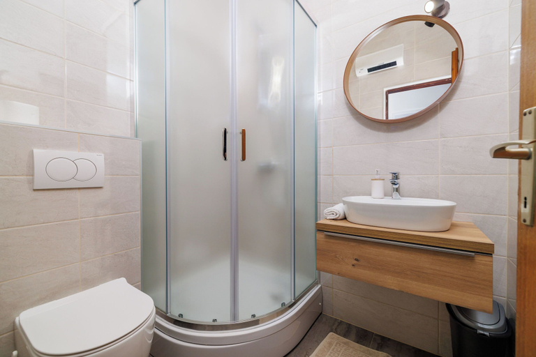 Bathroom 3, Apartment Renata, Njivice