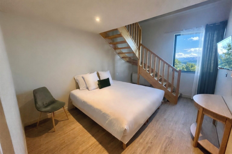 Bedroom 2, Best Western Hotel de la plage Normandie, Calvados
