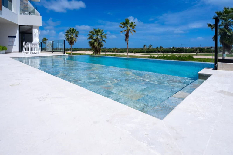 Room 2, Apt With 3 Bedrooms bbq Terrace in Cap Cana, Salvaleon de Higuey