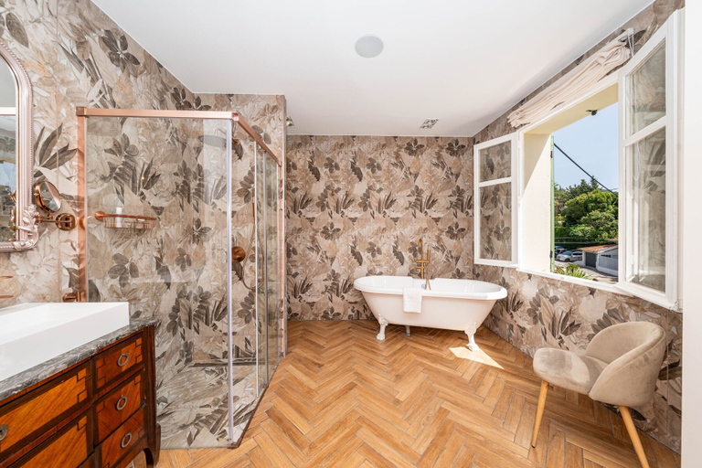 Room 3, 008 Villa Rosoliel in Cannes, Alpes-Maritimes