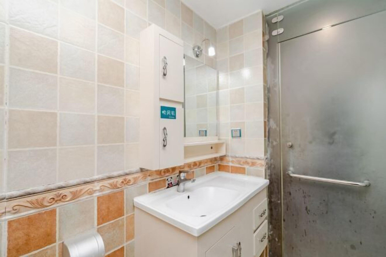 Bathroom 4, Qingcheng Panda Hotel, Chengdu