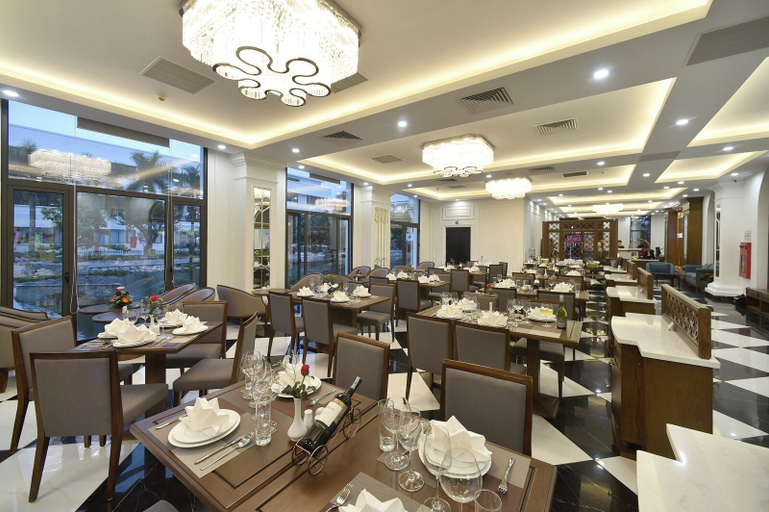 Food & Drinks 5, Garco Dragon Hotel, Long Biên