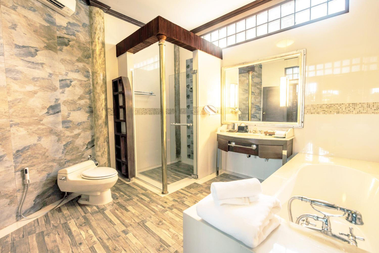 Bathroom 5, Ammata Lanta Resort, Bang Phli