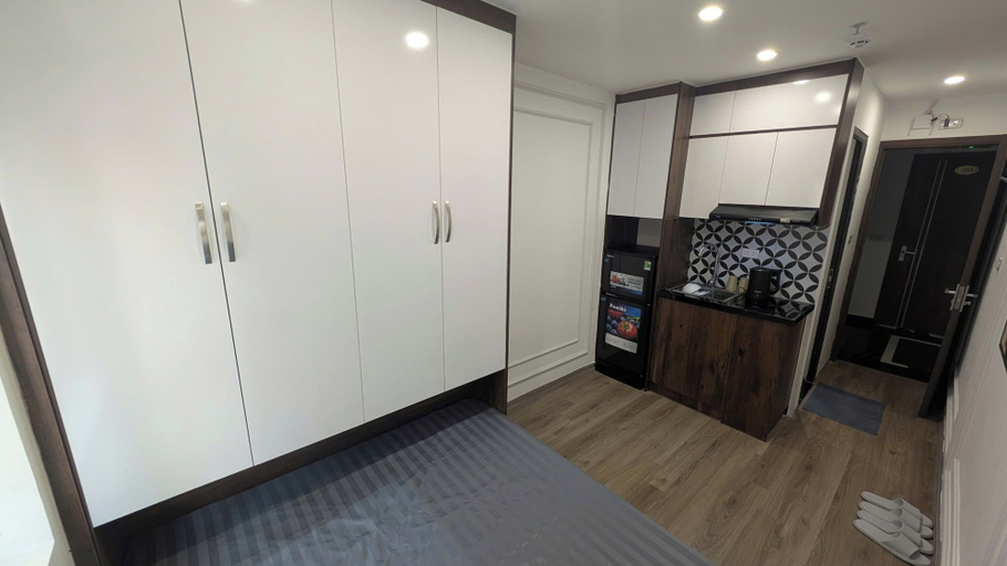 Room 3, Aira Khuong Thuong Apartment, Đống Đa
