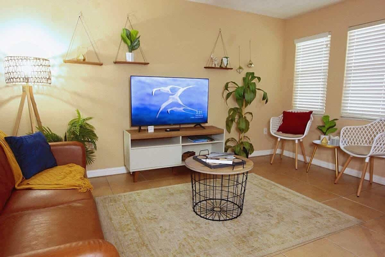 Interior 4, Calm Japandi Retreat With Patio, Near Downtown, Sarasota