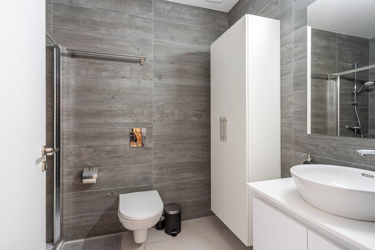 Bathroom, Sunshine 1-BR Apt. & Blacony in Larnaca, Larnaca