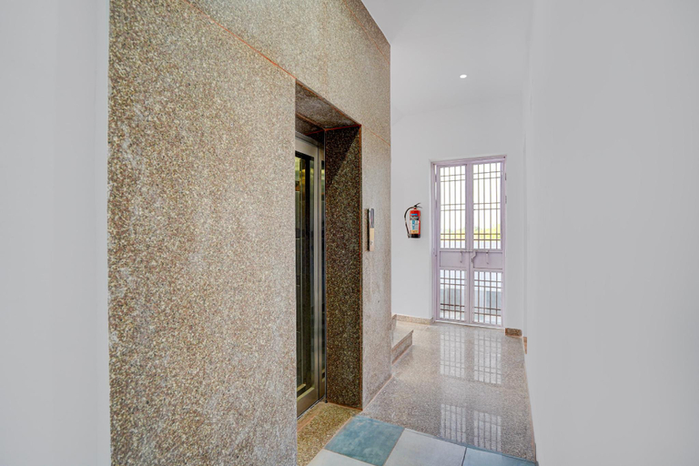 Lobby 4, Townhouse Sector 6 Gurgaon, Gurgaon