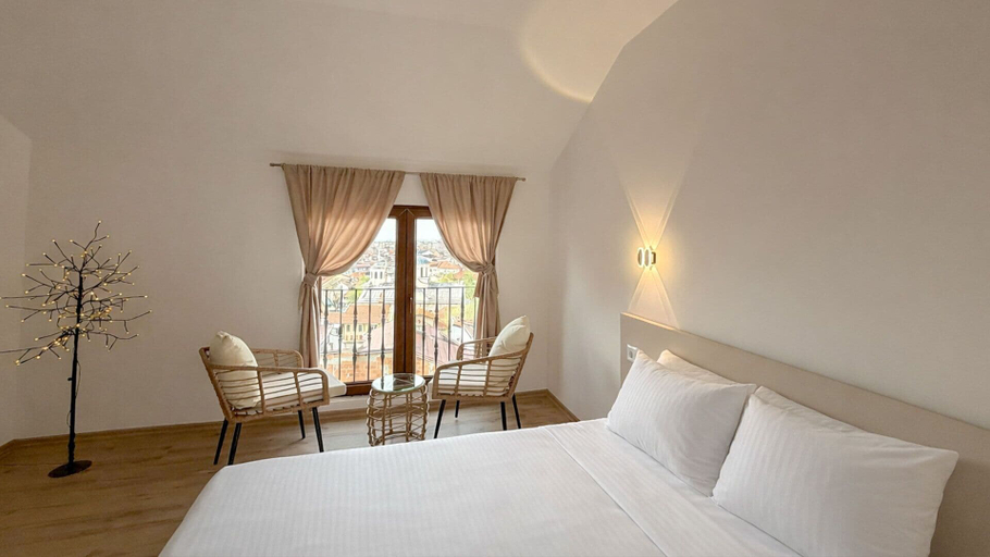 Room 3, Makadam Hotel, Prizren