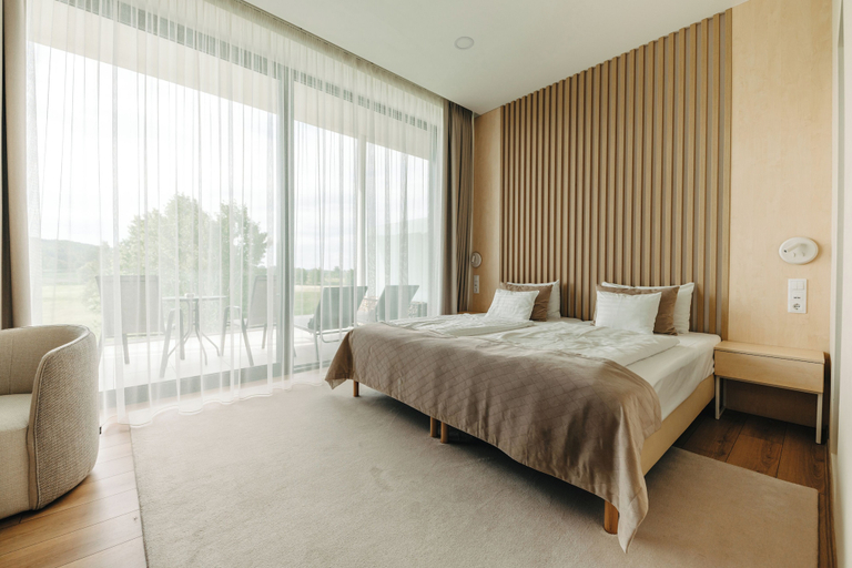 Room 2, Evergreen Health, Zalaszentgrót