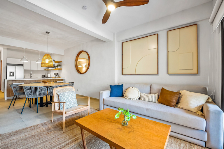 Living area 3, Marina Condo Near Golf Course, Beach, & Dining With Pool & Tennis Courts, Puerto Vallarta