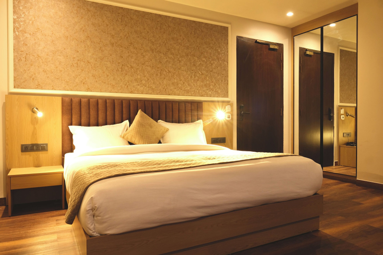 Room 2, Red Sapphire Royal, Moradabad