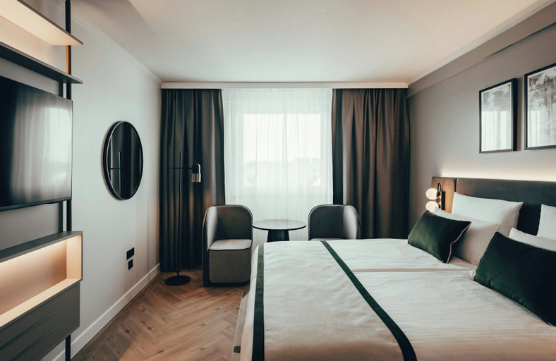 Bedroom 2, Leonardo Hotel Köln, Köln