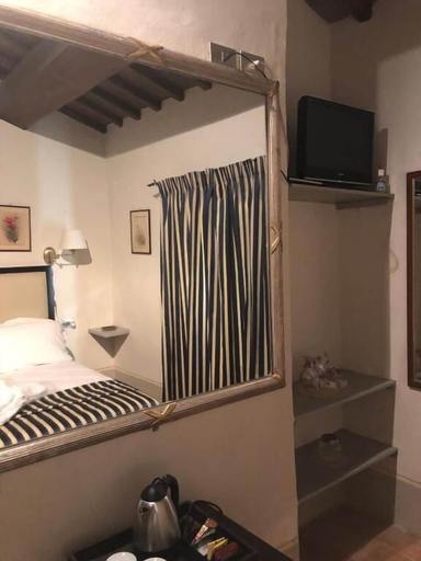 Room 2, Albergo le Casaline, Perugia