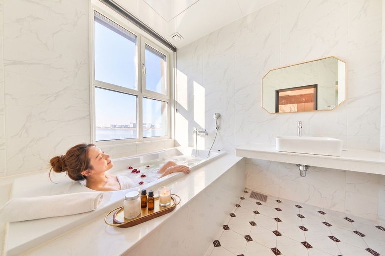 Bathroom 4, Restia Incheonbay Hotel, Seo
