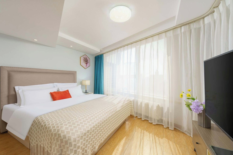 Room 5, Qingni No. 8 Hotel Apartment, Dalian